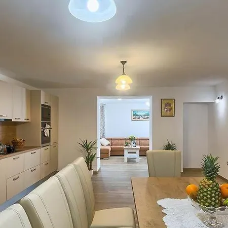 Apartment Barduni In